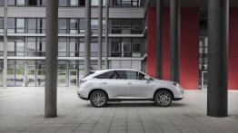 Lexus RX 450h F Sport - prawy bok