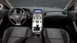 Hyundai Genesis Coupe - pełny panel przedni