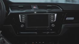 Volkswagen Touran 2.0 TDI 150 KM - galeria redakcyjna - ekran systemu multimedialnego