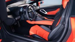Lamborghini Aventador LP700-4 - pełny panel przedni