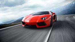Lamborghini Aventador LP700-4 - widok z przodu
