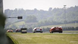 Lamborghini Aventador LP700-4 - widok z tyłu