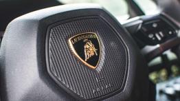 Lamborghini Huracan - wylewny Włoch
