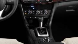 Nowa Mazda 6 - wiele szumu o nic?