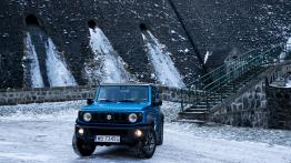 Suzuki Jimny 1.5 102 KM - galeria redakcyjna - widok z przodu