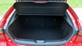 Mazda 3 2.0 Skyactiv-G 122 KM - galeria redakcyjna - ty? - baga?nik otwarty