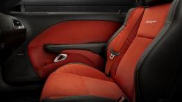 Dodge Challenger SRT Hellcat (2015) - fotel pasażera, widok z przodu