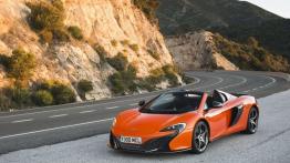 McLaren 650S Spider (2014) - widok z przodu