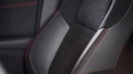 Toyota Camry Facelifting XSE (2015) - fotel pasażera, widok z przodu