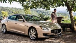 Maserati Quattroporte VI - prawy bok