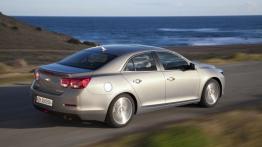 Chevrolet Malibu 2013 - prawy bok