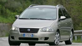 Fiat Croma 2005 - widok z przodu