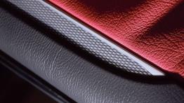 Mercedes Klasa CLK Coupe - inny element wnętrza z przodu