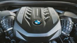 BMW X6 M50i – barok na kołach