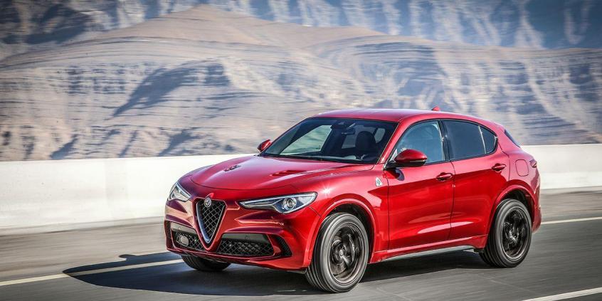 Alfa Romeo Stelvio Quadrifoglio (2018)