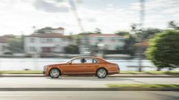 Bentley Mulsanne Speed (2015) - lewy bok