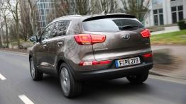Kia Sportage III Facelifting (2014) - widok z tyłu