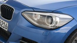 BMW M135i - lewy przedni reflektor - wyłączony