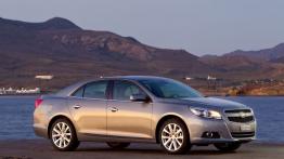 Chevrolet Malibu 2013 - prawy bok