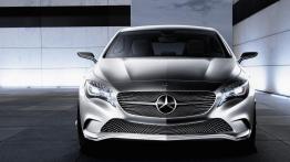 Mercedes klasa A Concept - przód - reflektory włączone