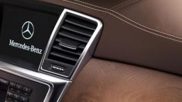 Mercedes klasa M 2012 - nawiew