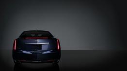 Cadillac XTS - tył - reflektory włączone