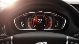 Volvo V40 II - prędkościomierz