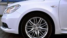 Suzuki Kizashi - próba katany