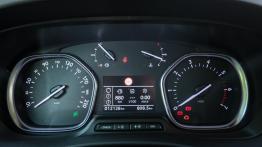 Peugeot Traveller Business VIP Long - galeria redakcyjna - zestaw wska?ników na desce rozdzielczej