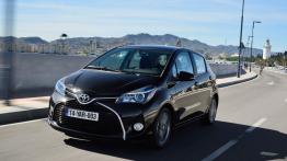 Toyota Yaris III Facelifting (2014) - widok z przodu