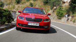 Skoda Octavia III Kombi 4x4 TDI (2013) - widok z przodu