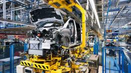 Mercedes klasy V (2014) - taśma produkcyjna