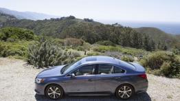 Subaru Legacy VI (2015) - lewy bok