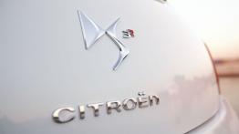 Citroen DS3 Racing - emblemat