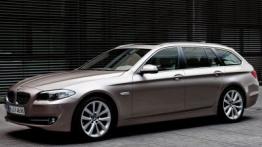 BMW Seria 5 F11 - lewy bok