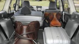 Toyota Land Cruiser 2010 - bagażnik - inne ujęcie
