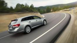 Toyota Avensis III kombi Facelifting - prawy bok