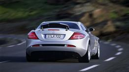 Mercedes Klasa SLR - widok z tyłu