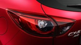 Mazda CX-5 Facelifting (2015) - lewy tylny reflektor - wyłączony