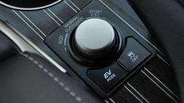 Lexus RX - galeria redakcyjna - pokrętło do sterowania trybami jazdy