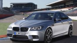 BMW M5 F10 Facelifting (2014) - widok z przodu