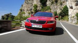 Skoda Octavia III Kombi 4x4 TDI (2013) - widok z przodu