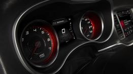 Dodge Charger Facelifting (2015) - zestaw wskaźników