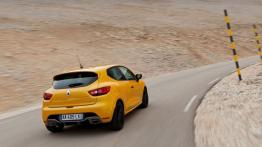 Renault Clio IV RS 200 (2013) - widok z tyłu