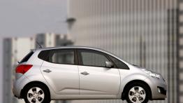 Kia Venga - prawy bok