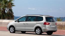 Seat Alhambra 2011 - lewy bok