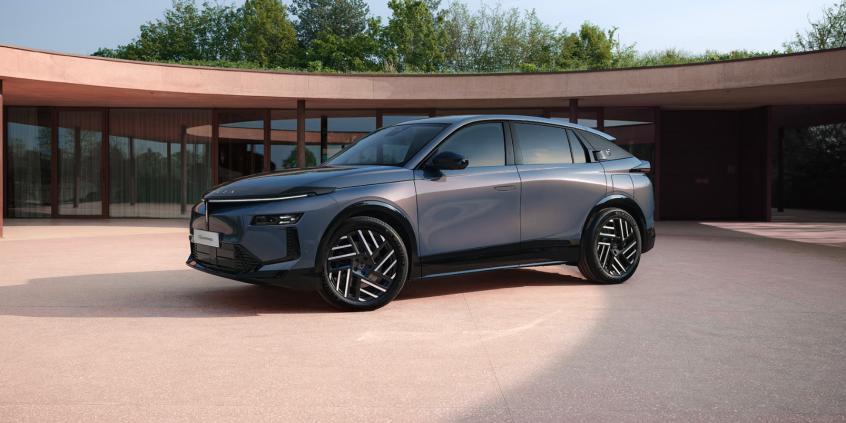 Nowa Lancia Gamma HF Integrale będzie mocnym SUV-em. Ma 375 KM i napęd 4x4