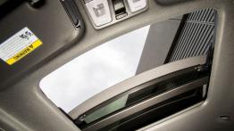 Hyundai Veloster Turbo 2016 - szyberdach od wewnątrz