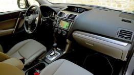 Subaru Forester IV - wersja europejska - pełny panel przedni