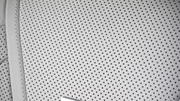 Mercedes S 63 AMG W222 (2014) - fotel kierowcy, widok z przodu